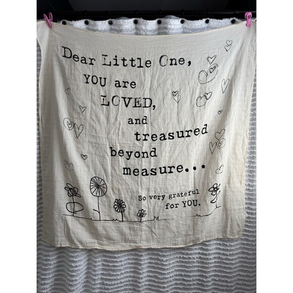 Dear Little One Photo Swaddle True By Kelly Rae Roberts Measures 50”x48” Cream - Picture 3 of 9